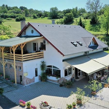 Borkúti Panzió és Apartman Balatonszemes Kültér fotó