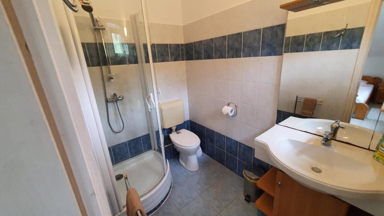 Borkúti Panzió és Apartman Balatonszemes Kültér fotó