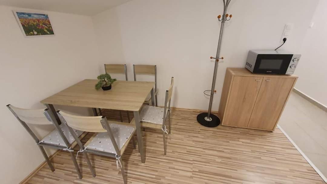 Borkúti Panzió és Apartman Balatonszemes Kültér fotó